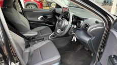 Toyota Yaris 1.5 Hybrid Design 5dr CVT Hybrid Hatchback